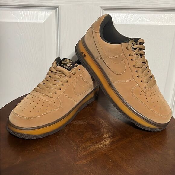 🔥🔥NIKE Air Force 1 B Wheat Mocha Tan - Men Sz 7 / Women 8.5 - PERFECT - Picture 1 of 12